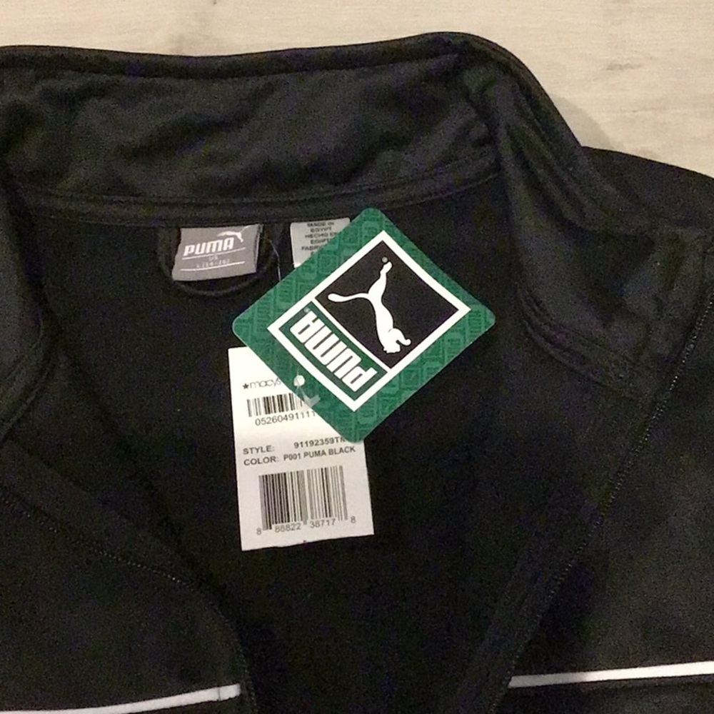 Puma NWT Boy Teen Youth Black Zip up Jacket with Pockets. - Picture 3 of 6
